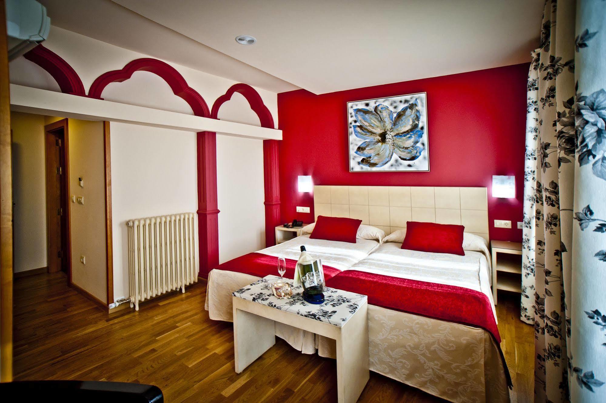 Hotel condes de castilla segovia