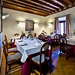 Hotell Condes De Castilla