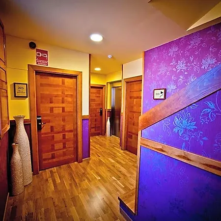 Condes De Castilla Hotel 3*