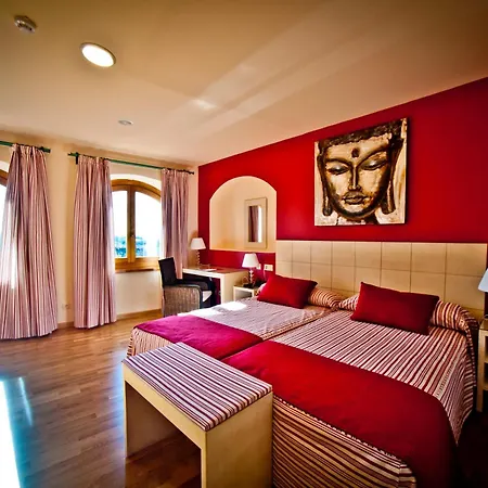Hotel Condes De Castilla 3*