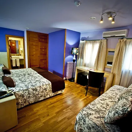Condes De Castilla Otel Segovia