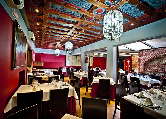 Condes De Castilla 3* Segovia